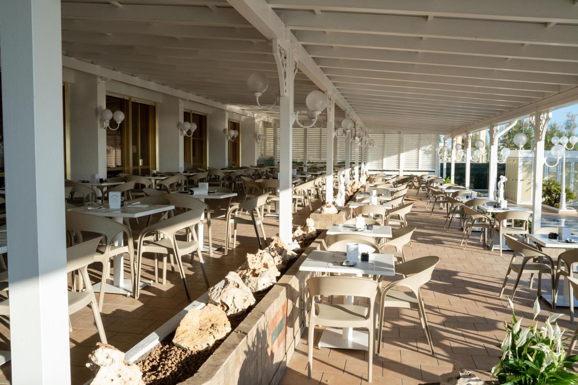 Grand Hotel Excelsior Senigallia Exterior photo